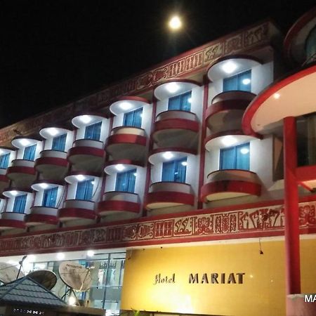 Hotel Mariat Sorong Exteriör bild